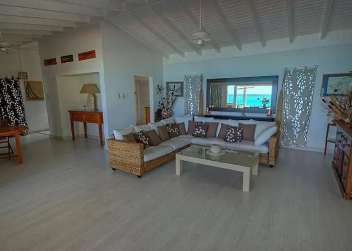 Ocean Front Villa, Pool, Private Ocean Snorkeling