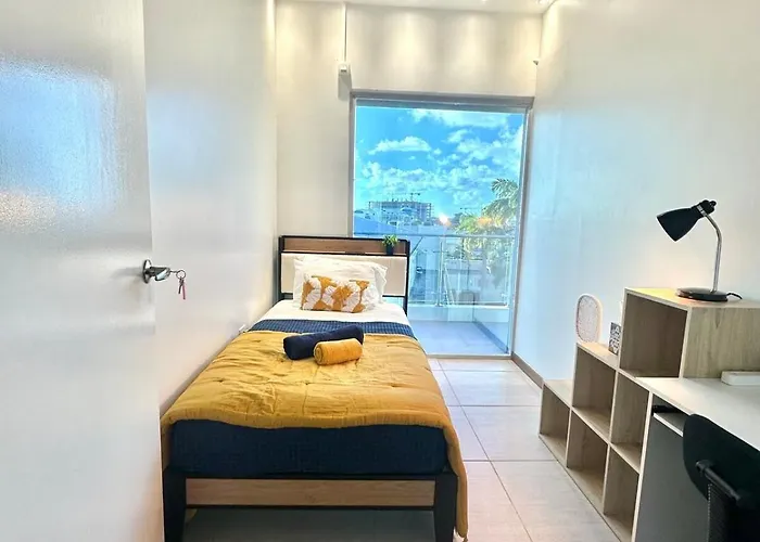 Yacht Inn - 2 Bedrooms